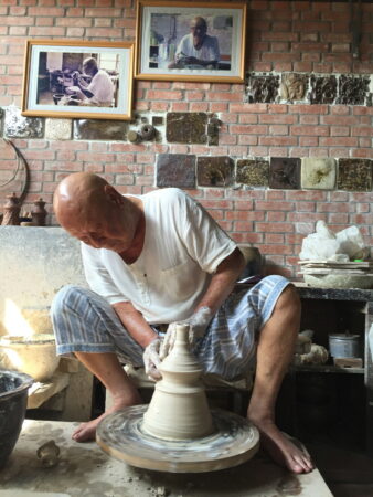 Taiwan part 3: Master potter behind his wheel